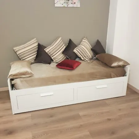 بيت للعطل Casa Alessia Sanremo *